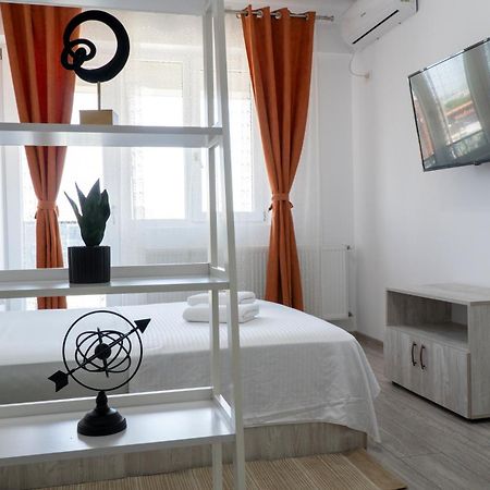 Center Apartment Palas Mall View ياش المظهر الخارجي الصورة