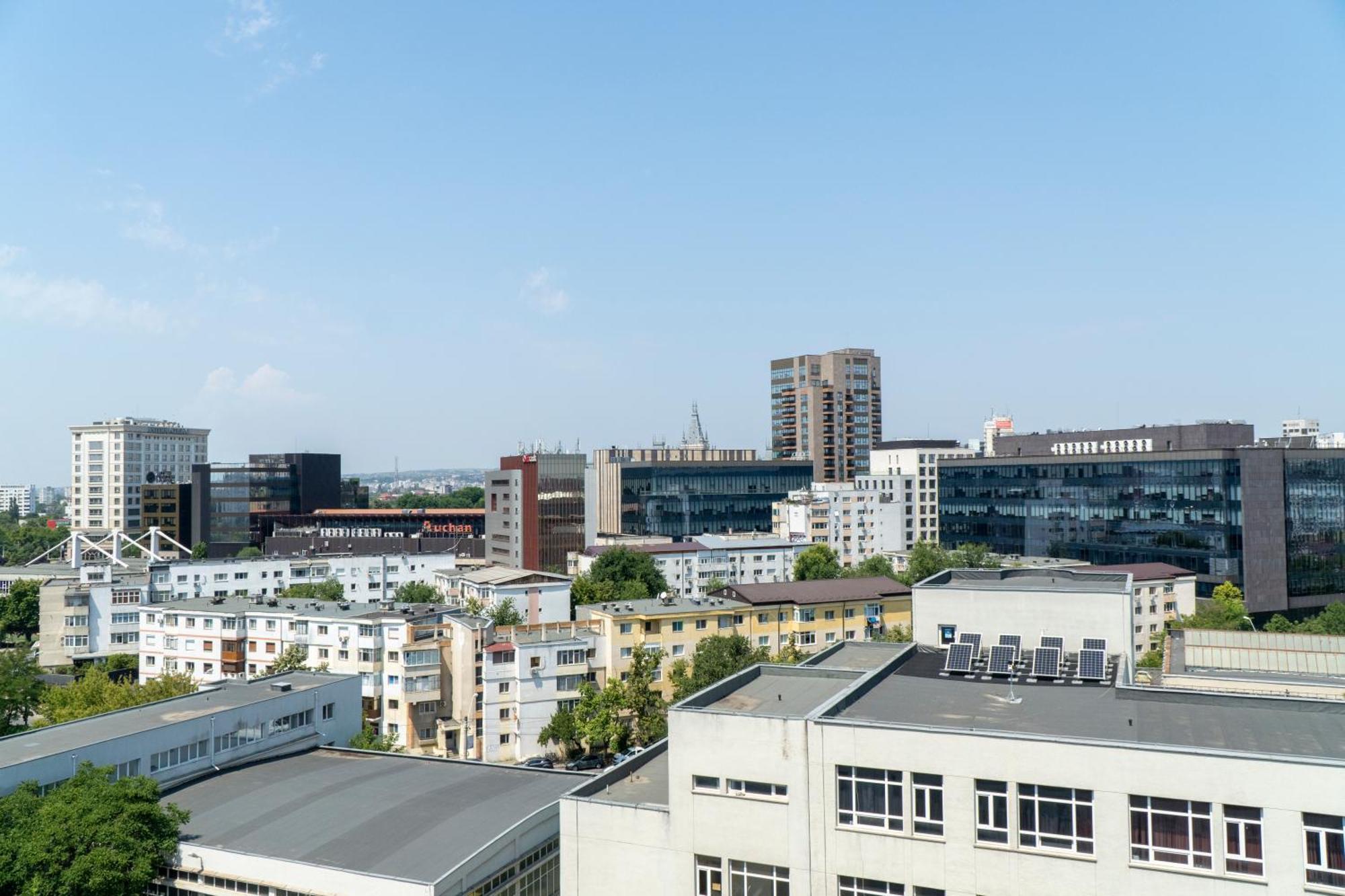 Center Apartment Palas Mall View ياش المظهر الخارجي الصورة