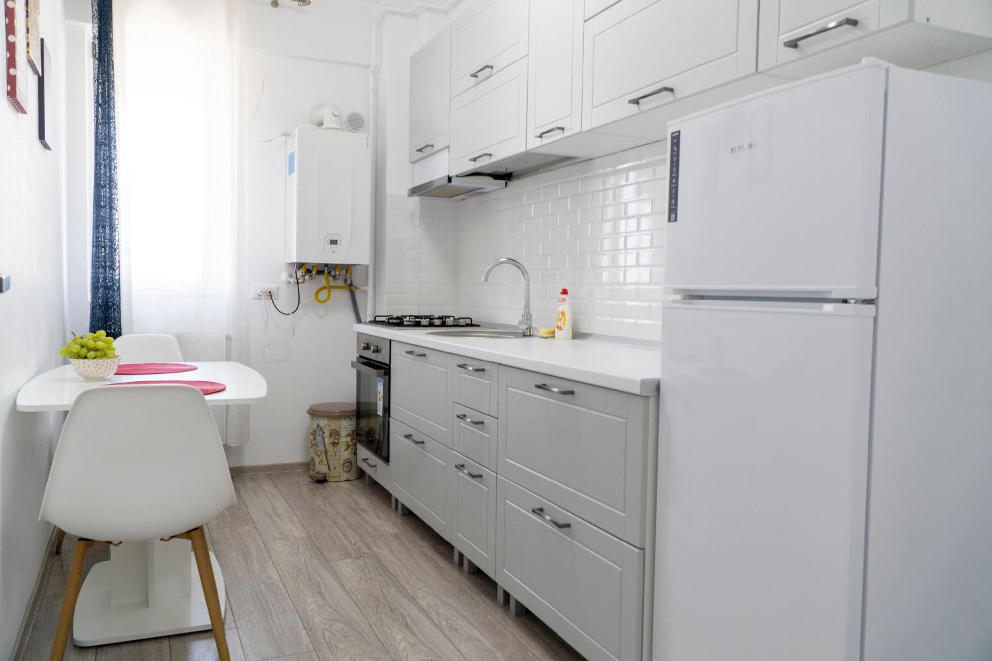 Center Apartment Palas Mall View ياش المظهر الخارجي الصورة