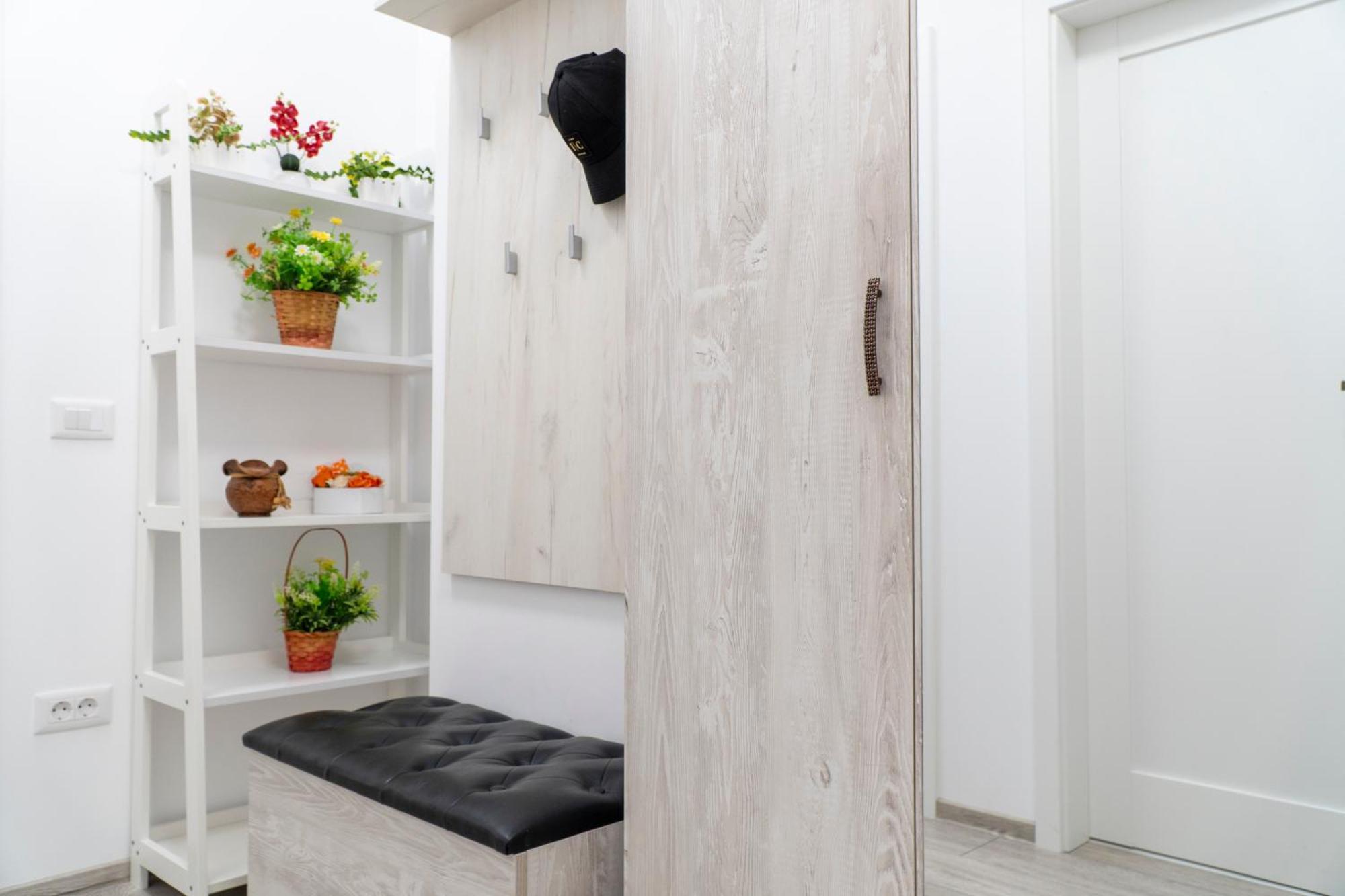 Center Apartment Palas Mall View ياش المظهر الخارجي الصورة